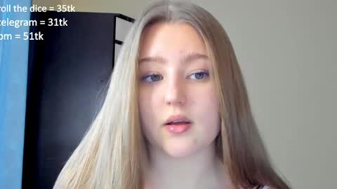 Snapshot of abbywyte chatting on January 11, 2025, 11:12 am Abby    Stream at Sat  Sun  Mon  Fri online show from January 11, 2025, 11:12 am