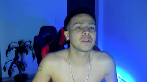 Snapshot of abelasburgo chatting on December 13, 2025, 11:21 pm Independence model AbelAsburgo online show from December 13, 2025, 11:21 pm