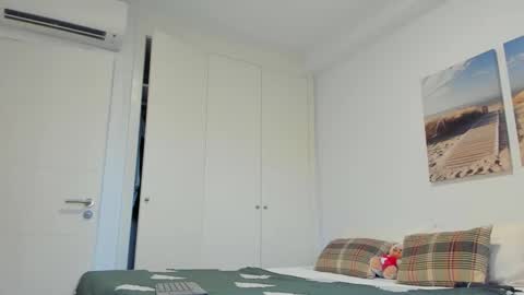 Helena online show from December 16, 2025, 10:09 am