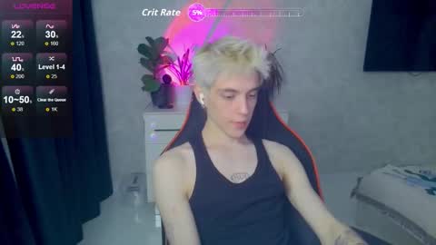 Snapshot of abslut chatting on September 12, 2025, 3:34 pm Nick online show from September 12, 2025, 3:34 pm