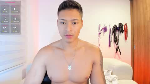 Snapshot of abu_dhabi_21 chatting on December 3, 2025, 9:40 am Will online show from December 3, 2025, 9:40 am