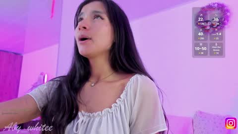 Snapshot of aby_whitee chatting on December 19, 2024, 8:13 am Aby online show from December 19, 2024, 8:13 am