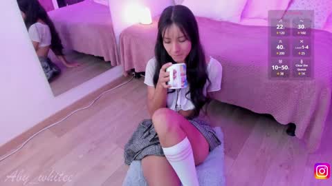 Snapshot of aby_whitee chatting on December 23, 2024, 4:22 am Aby online show from December 23, 2024, 4:22 am