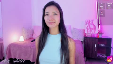 Snapshot of aby_whitee chatting on February 3, 2025, 11:31 am Aby online show from February 3, 2025, 11:31 am