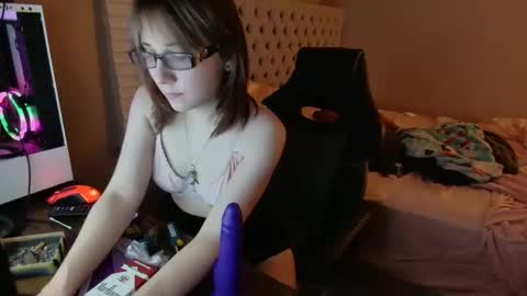 ac1d3athz online show from December 21, 2024, 9:12 am