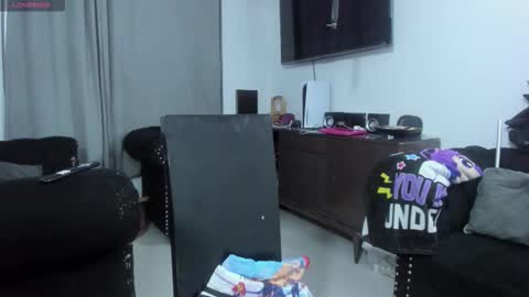 Alice online show from December 2, 2025, 2:50 am