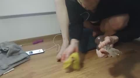 Snapshot of adam180896 chatting on March 9, 2025, 7:05 pm Adam online show from March 9, 2025, 7:05 pm