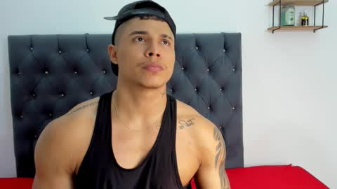 Snapshot of adam_boss chatting on February 13, 2025, 4:54 am adam boss online show from February 13, 2025, 4:54 am