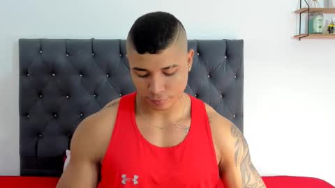 Snapshot of adam_boss chatting on February 25, 2025, 12:34 pm adam boss online show from February 25, 2025, 12:34 pm