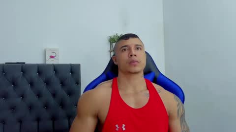 Snapshot of adam_boss chatting on October 7, 2025, 4:15 pm adam boss online show from October 7, 2025, 4:15 pm