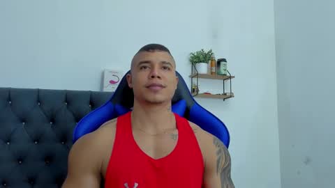 Snapshot of adam_boss chatting on October 17, 2025, 8:33 pm adam boss online show from October 17, 2025, 8:33 pm