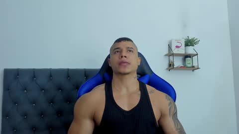 Snapshot of adam_boss chatting on October 25, 2025, 7:05 am adam boss online show from October 25, 2025, 7:05 am