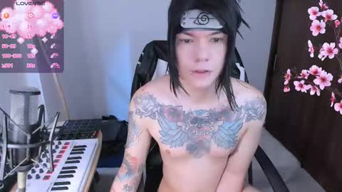  Adam online show from December 2, 2025, 2:01 pm