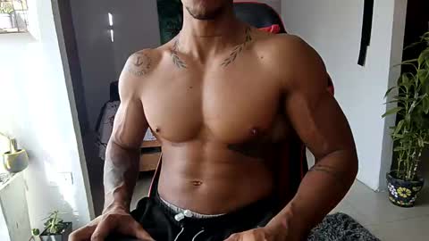 Adam Valencia online show from November 17, 2025, 8:47 pm