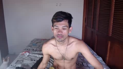 Snapshot of adam_x256 chatting on December 18, 2024, 9:29 pm instagram adam x256 online show from December 18, 2024, 9:29 pm