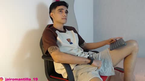 Snapshot of adama_soa chatting on December 9, 2024, 4:01 am Hello guys excuse my absence I will be absent for several days for health reasons I hope you understand thank you very much. online show from December 9, 2024, 4:01 am