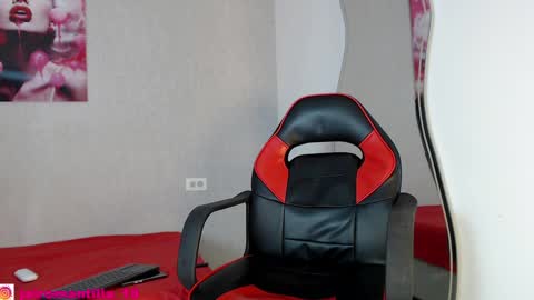 Snapshot of adama_soa chatting on February 7, 2025, 5:31 am Hello guys excuse my absence I will be absent for several days for health reasons I hope you understand thank you very much. online show from February 7, 2025, 5:31 am