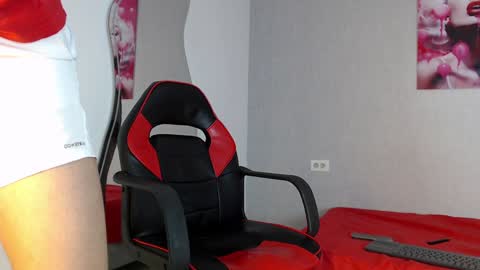 Snapshot of adama_soa chatting on February 8, 2025, 6:12 am Hello guys excuse my absence I will be absent for several days for health reasons I hope you understand thank you very much. online show from February 8, 2025, 6:12 am