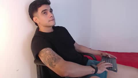 Snapshot of adama_soa chatting on September 17, 2025, 5:09 am Hello guys excuse my absence I will be absent for several days for health reasons I hope you understand thank you very much. online show from September 17, 2025, 5:09 am