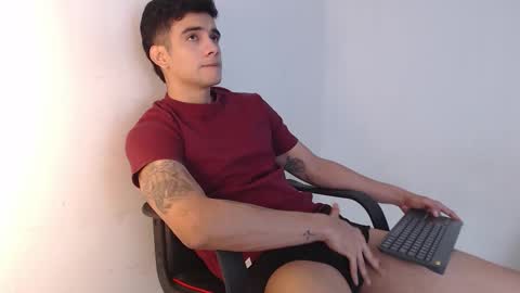 Snapshot of adama_soa chatting on November 3, 2025, 5:31 am Hello guys excuse my absence I will be absent for several days for health reasons I hope you understand thank you very much. online show from November 3, 2025, 5:31 am