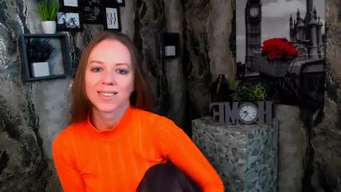 adamais_ online show from November 5, 2025, 5:51 am