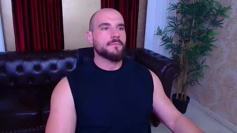 Snapshot of adamjameson chatting on September 12, 2025, 5:29 am AdamJameson online show from September 12, 2025, 5:29 am