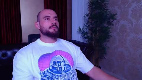 Snapshot of adamjameson chatting on September 13, 2025, 4:56 am AdamJameson online show from September 13, 2025, 4:56 am