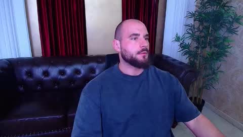 Snapshot of adamjameson chatting on October 13, 2025, 5:07 am AdamJameson online show from October 13, 2025, 5:07 am