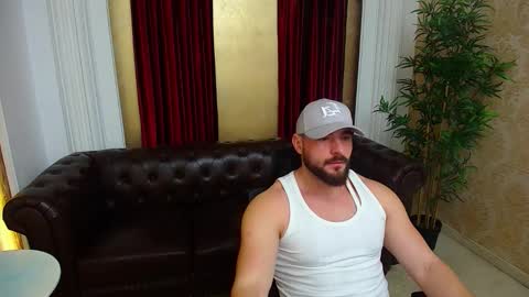 Snapshot of adamjameson chatting on December 2, 2025, 5:46 am AdamJameson online show from December 2, 2025, 5:46 am