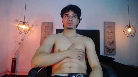 Snapshot of adams_collins_ chatting on October 6, 2025, 11:40 am Adams online show from October 6, 2025, 11:40 am