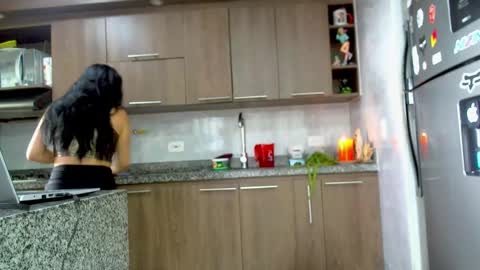 Snapshot of adan_eva960 chatting on February 15, 2025, 9:15 pm eva online show from February 15, 2025, 9:15 pm