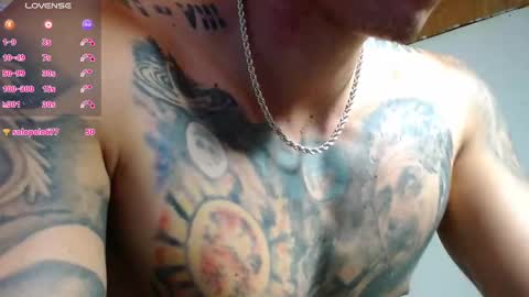 Snapshot of adan_hudson chatting on February 11, 2025, 11:22 pm Anderson online show from February 11, 2025, 11:22 pm