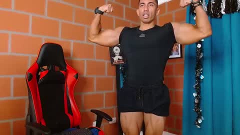 Snapshot of adan_sin1 chatting on December 9, 2024, 3:22 pm Adan Sin online show from December 9, 2024, 3:22 pm