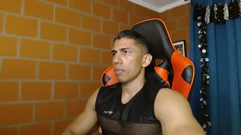 Snapshot of adan_sin1 chatting on January 29, 2025, 3:47 pm Adan Sin online show from January 29, 2025, 3:47 pm