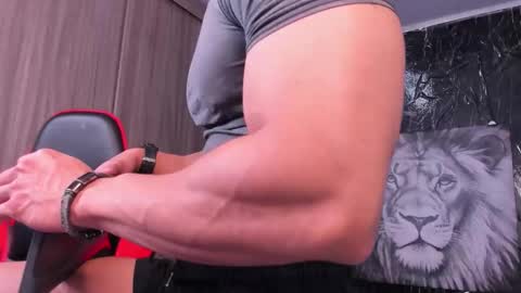 Snapshot of adan_sin1 chatting on October 4, 2025, 3:43 pm Adan Sin online show from October 4, 2025, 3:43 pm
