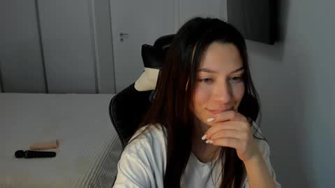 Snapshot of addavalery chatting on December 18, 2024, 6:03 pm Adda online show from December 18, 2024, 6:03 pm