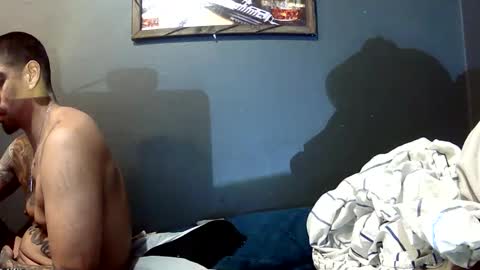 Snapshot of addictedtobustnloads1 chatting on December 15, 2025, 5:44 am addictedtobustnloads1 online show from December 15, 2025, 5:44 am