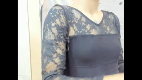 Snapshot of addiflower chatting on October 26, 2025, 3:29 pm addi online show from October 26, 2025, 3:29 pm