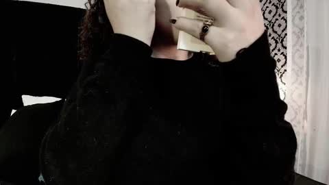 Ade  online show from October 27, 2025, 7:51 pm