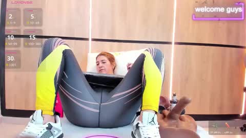 adela chase online show from December 5, 2025, 1:58 am