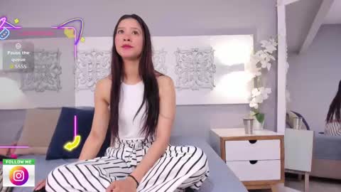 Snapshot of adelaa_11 chatting on October 9, 2025, 1:20 pm Adela Worsth online show from October 9, 2025, 1:20 pm
