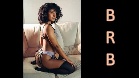 Snapshot of adele_carter_ chatting on December 14, 2025, 12:32 pm Andrea online show from December 14, 2025, 12:32 pm