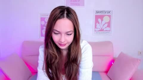 Snapshot of adele_softly chatting on October 1, 2025, 1:55 am You can call me Adele online show from October 1, 2025, 1:55 am