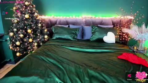 Snapshot of adele_sugar chatting on December 24, 2024, 5:38 am Your Adele online show from December 24, 2024, 5:38 am