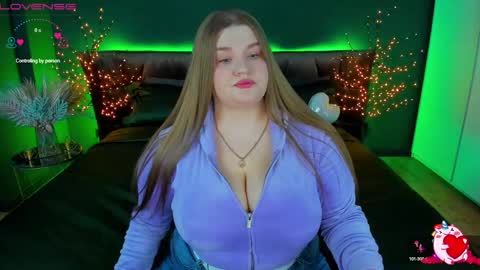 Snapshot of adele_sugar chatting on January 28, 2025, 3:36 am Your Adele online show from January 28, 2025, 3:36 am