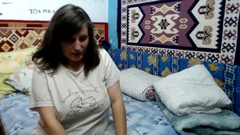 Snapshot of adelineblueeyes chatting on October 3, 2025, 11:07 am Larisa online show from October 3, 2025, 11:07 am