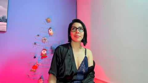 Snapshot of adellelennox_cg chatting on December 14, 2024, 5:51 am Adelle online show from December 14, 2024, 5:51 am