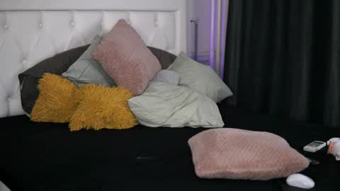 Snapshot of adelyn_chase chatting on December 28, 2024, 12:03 pm Adelyn online show from December 28, 2024, 12:03 pm