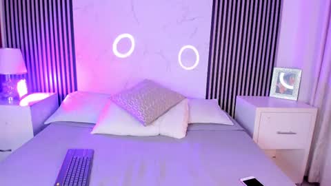 Snapshot of adharasweet1 chatting on October 6, 2025, 7:39 am AdharaSweet online show from October 6, 2025, 7:39 am