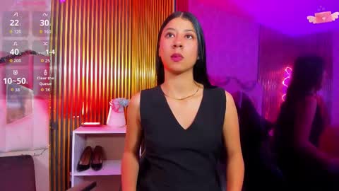 adisson_tay online show from November 26, 2025, 12:28 pm